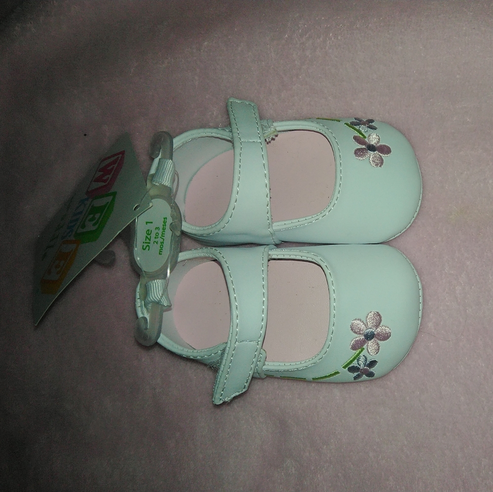 Baby shoes